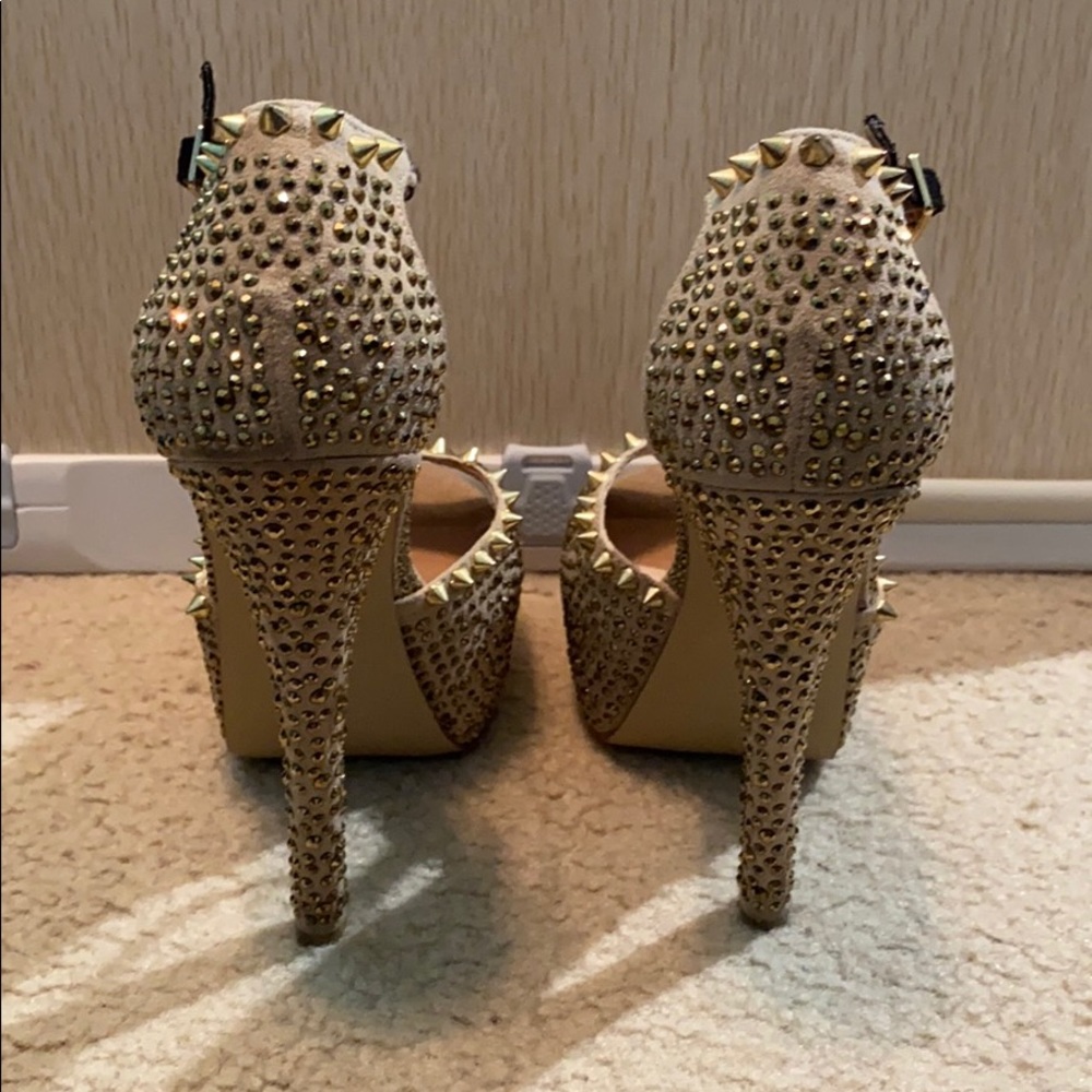 Steve Madden Platform Heels - Picture 3 of 8